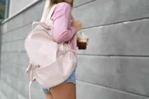 Na co zwrócić uwagę wybierając plecak dla dziewczynki?